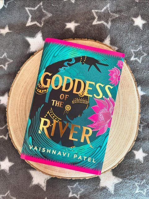 Goddess of the River Vaishnavi Patel illumicrate edition 002720 фото