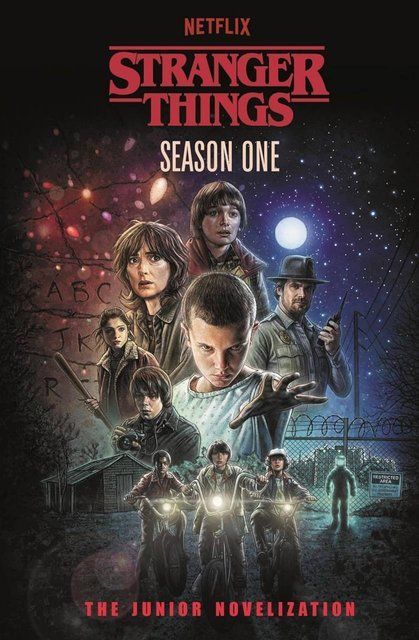 Stranger Things Season One Stranger Things 008900 фото